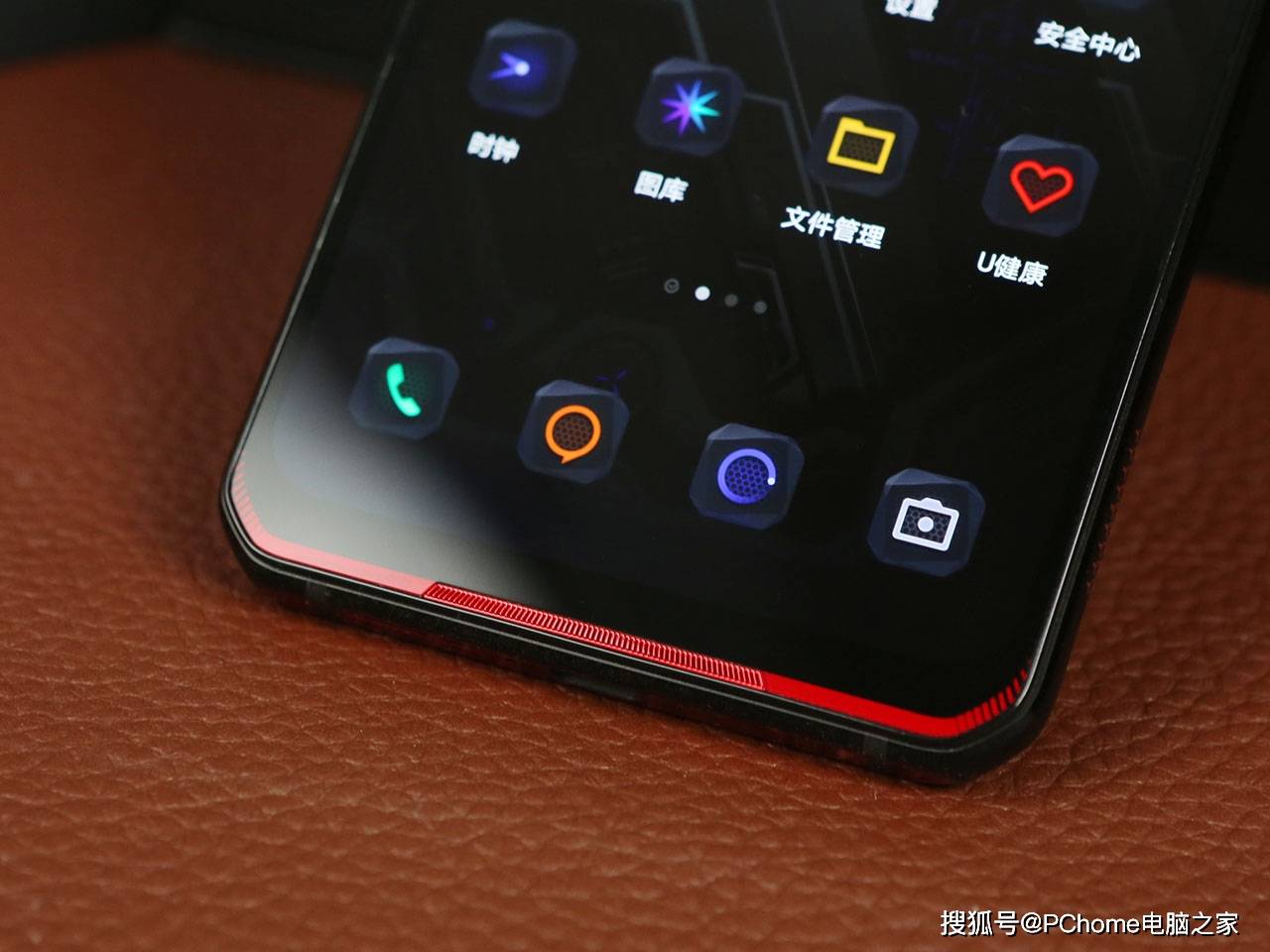 电竞|拯救者电竞手机Pro评测 极致电竞体验设计创意十足