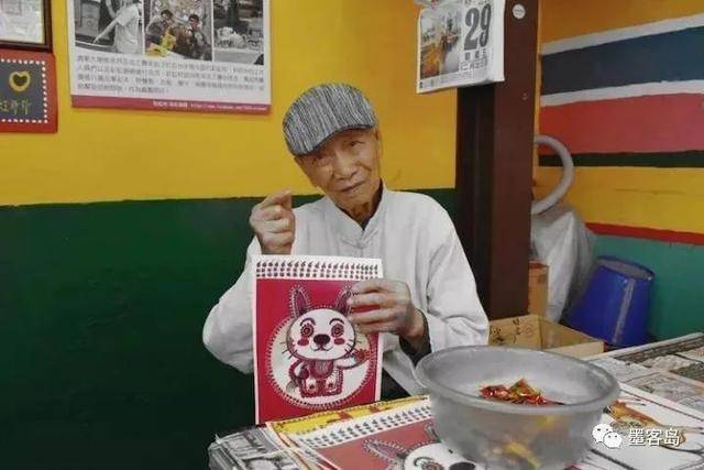 97岁“中国宫崎骏”:用2920天坚持,画一个村(组图)