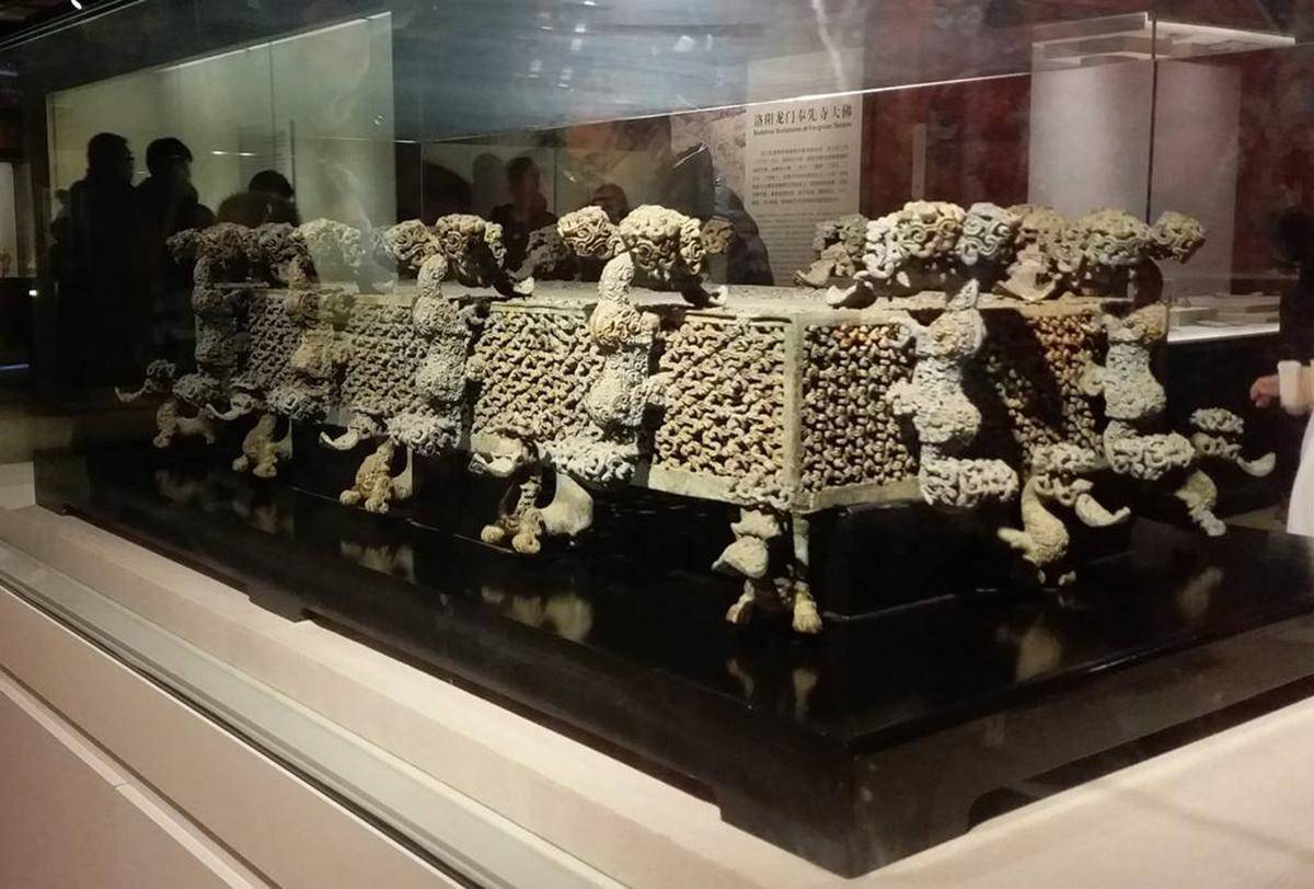 古墓|1978年河南挖出千年古墓，出土一件珍贵文物，专家表示终于找到了