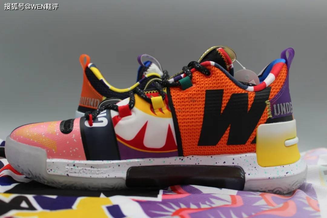 元素|把10双鞋的元素融合到一双鞋身上是什么体验？国产神鞋给你答案