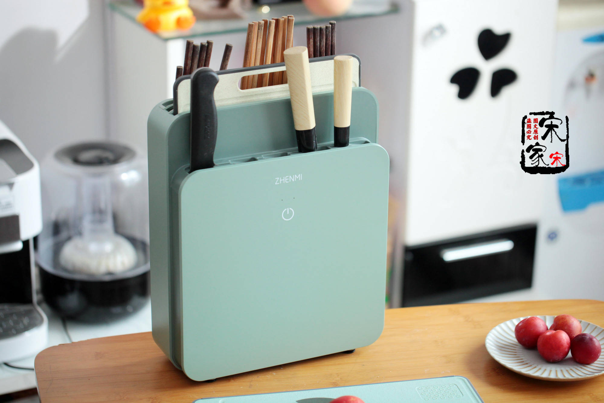 夏天消耗多，女人碰见这菜别手软，富含胶质，多吃气色棒！