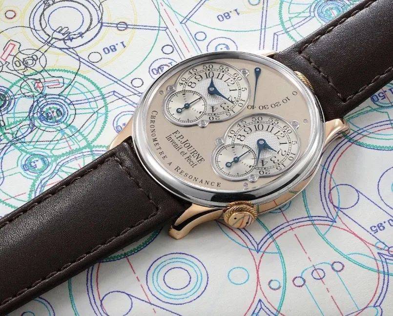 珠宝|LV前珠宝总监,收藏谁的表?