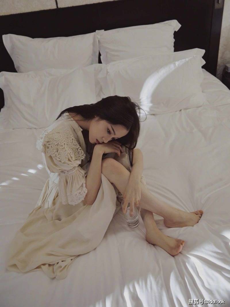 大片|当欧阳娜娜开始拍轻熟风大片，我才发觉，那个少女长大了