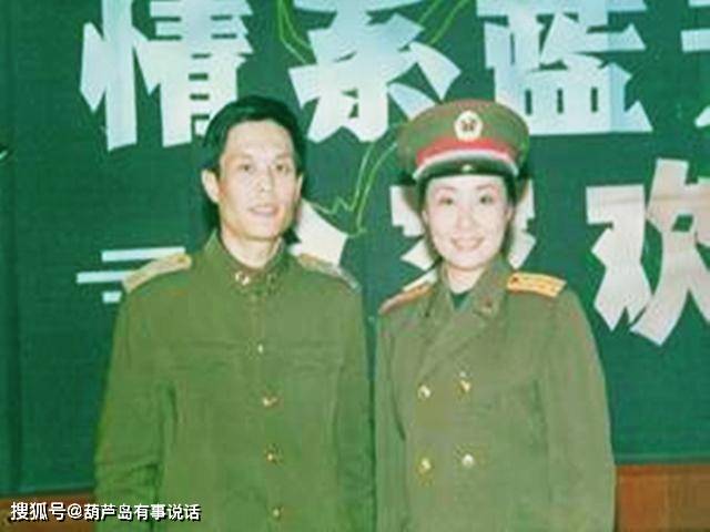 如何嫁给军官 961b6aebc5eb4de196e6a3317acf5113.jpeg
