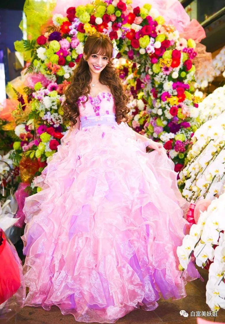 震动|日赚2亿日本第一女公关金盆洗手，震动半个富豪圈…