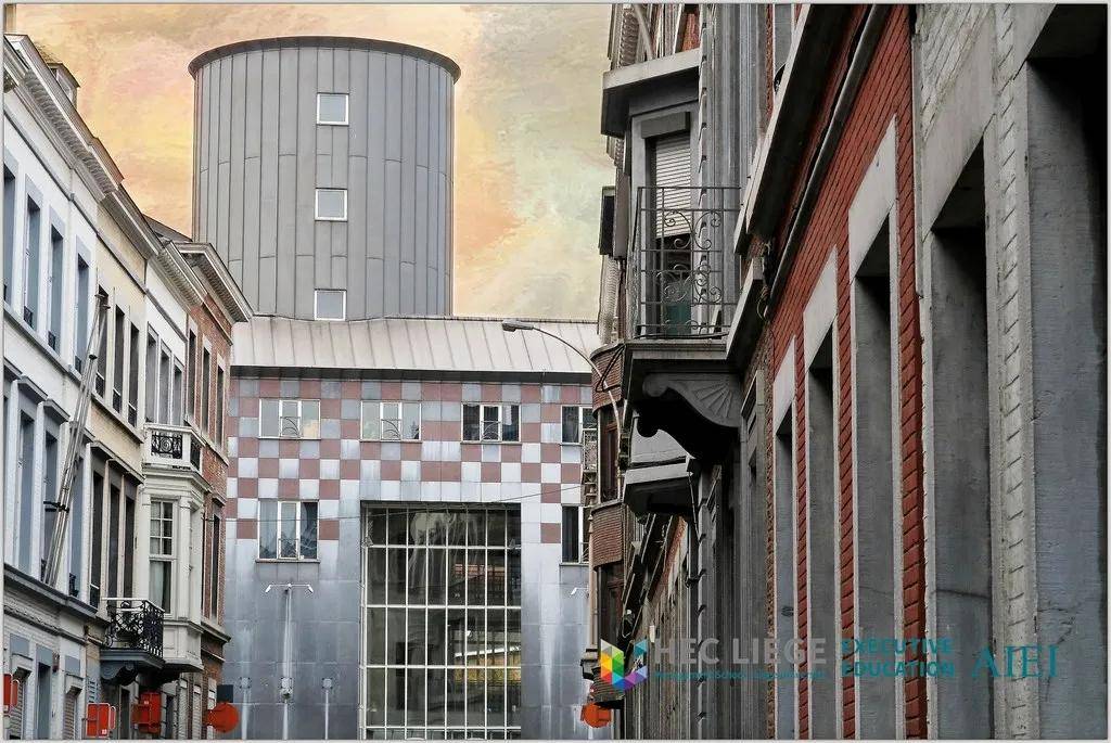 ���մ�ѧ--Դ��11���͡������ŵ䡱��ǰ������