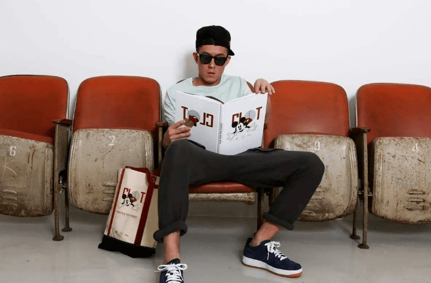 陈冠希|从群嘲土味到一货难求，谁在买明星潮牌？