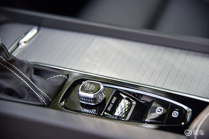 福利|奶爸的福利来了,看操控之下沃尔沃S60如何照顾好儿童?