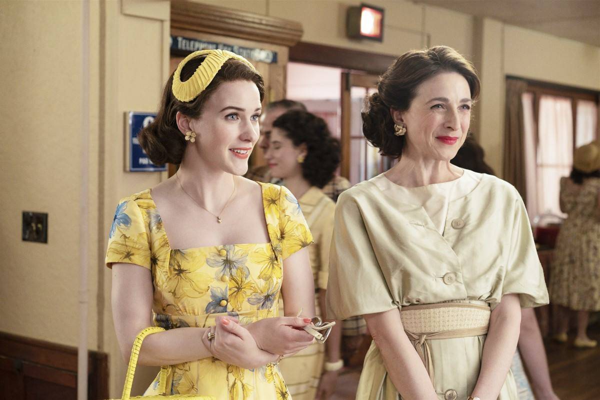 造型|美剧里的复古味，哪个造型你最中意？