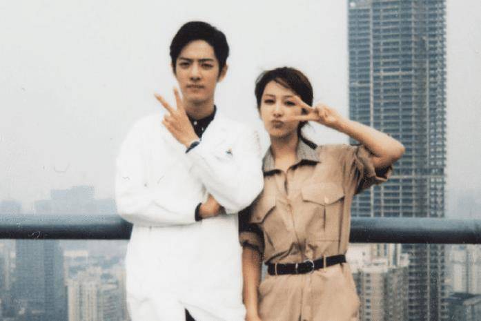 撕心裂爱电视剧简介 cb62399ea5f343f68873c8c59dd9e70b.jpeg