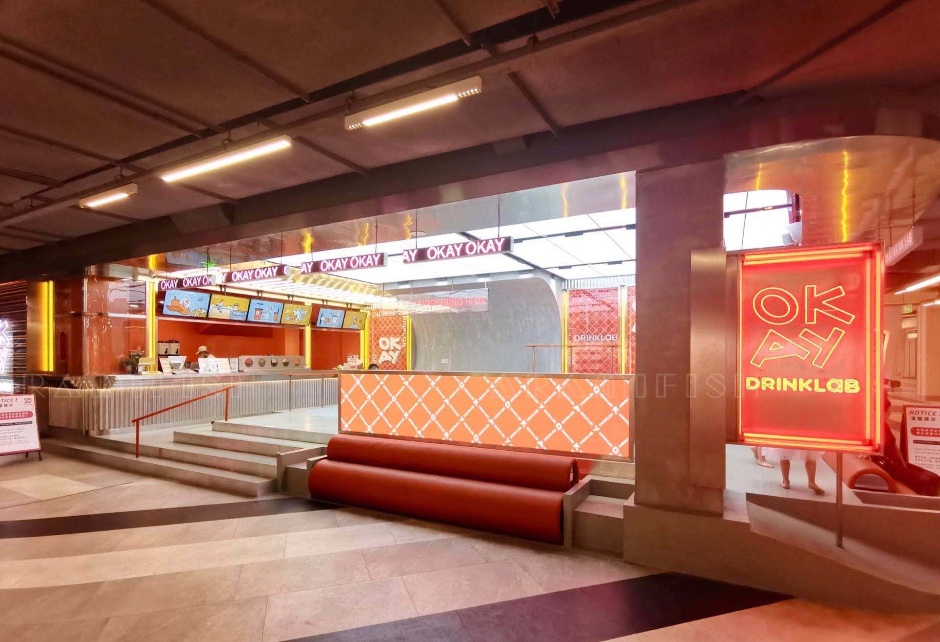 年轻人|她来了她来了，她才不是平平无奇的饮品小天后