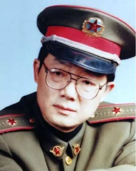 演唱会|张涵予好男人人设崩塌？被曝与她私下约会，热聊不避嫌