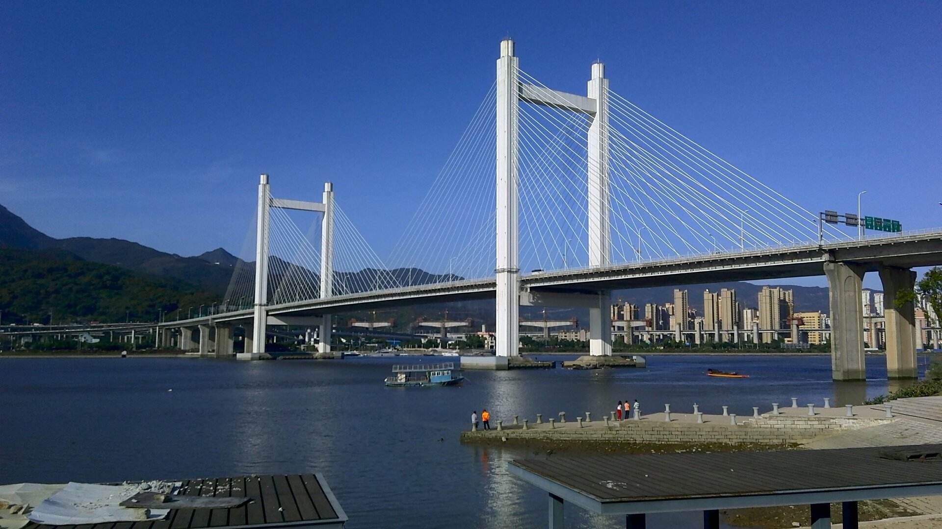 福州GDp会超长沙吗_福州gdp突破万亿图片(2)