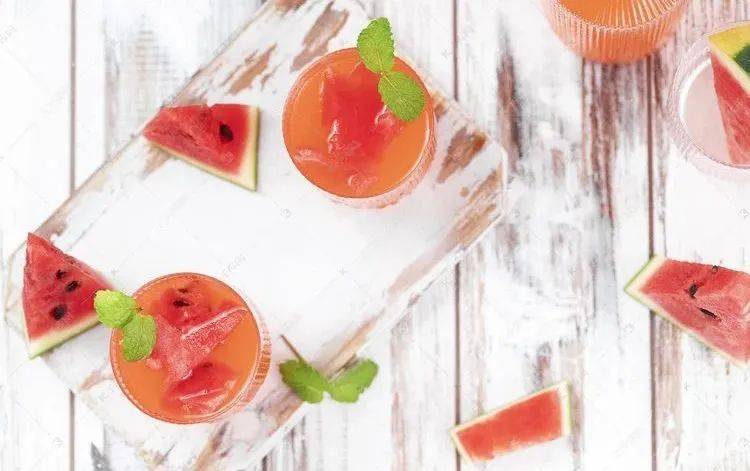 日历|8月营销日历来了，新媒体人、电商人、广告人、设计师们赶紧收藏！