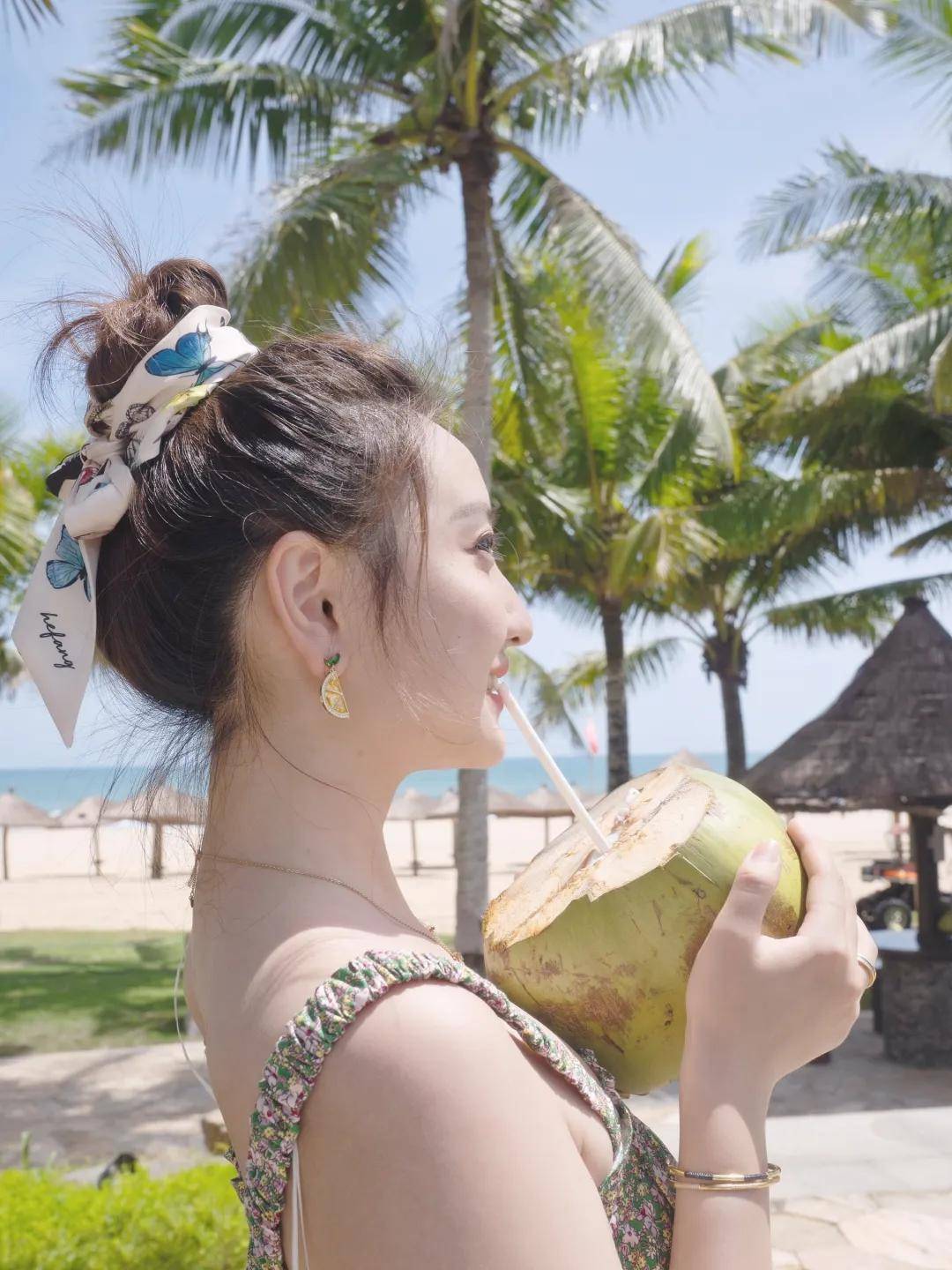 项链|度假这么穿,惊艳整片海滩!