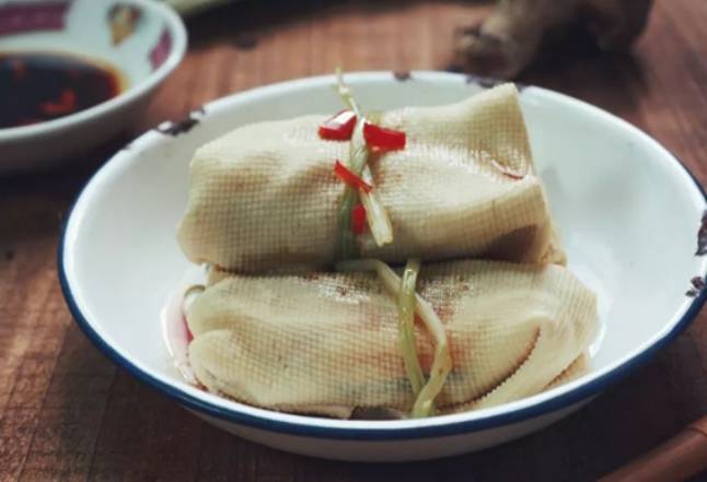 酸辣白菜帮家常做法详细过程 fa346e6e7223452cadd5ad8878d2a9c3.jpeg