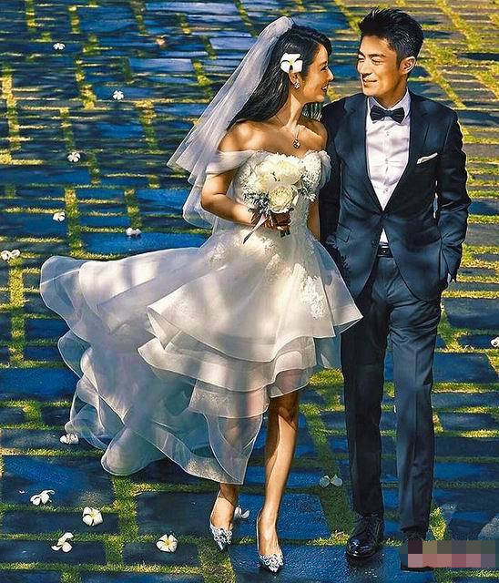 林心如霍建华女儿被赞长相漂亮,家教严谨有礼貌