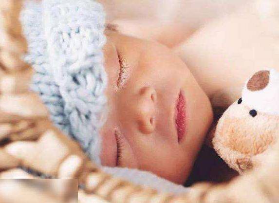 原创宝宝多睡觉有助长个,但是出现这3种情况,就不能继续睡了