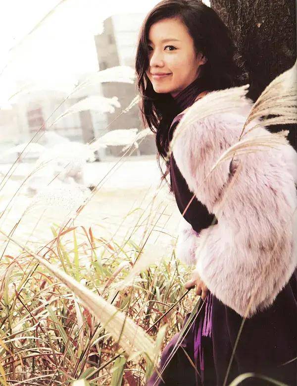 五官|舞台王者王霏霏终于赢了一回皇族万茜！滤镜终究敌不过实力啊...