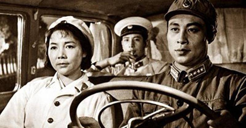 六七十年代老电影图片 099b4117d6054fdab662330a275189e1.jpeg