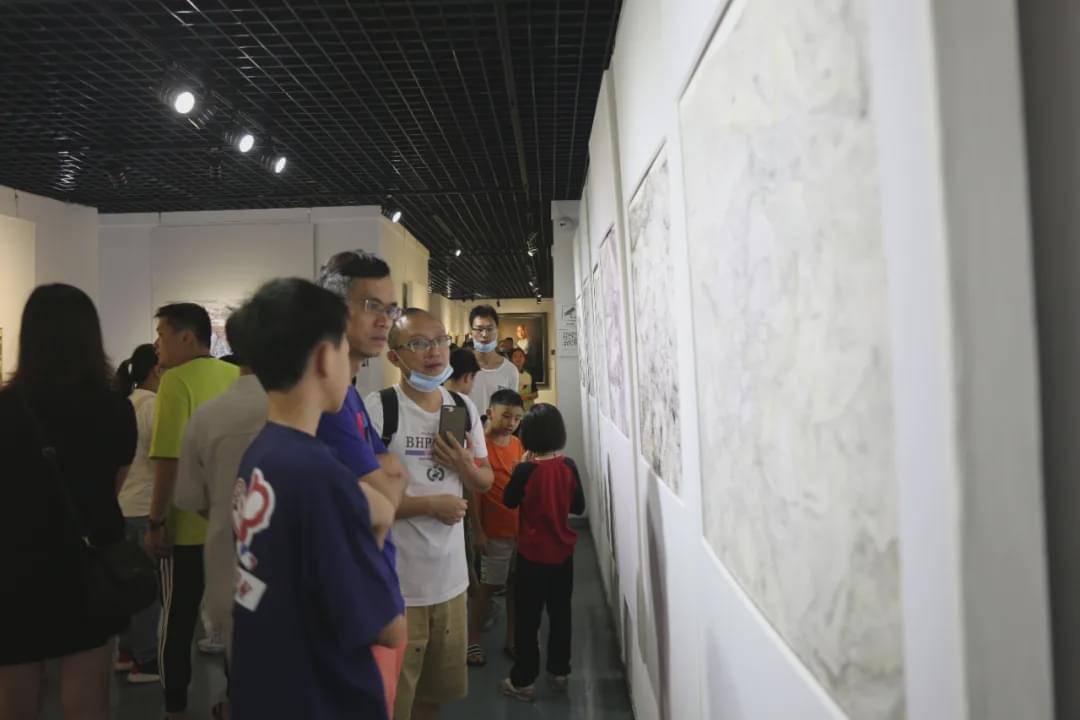 驻村|黄连画家艺术村入驻艺术家庚子作品展成功开幕