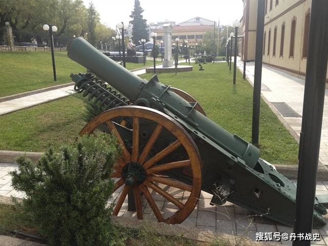 原创英国bl6英寸30cwt榴弹炮,装着2具大弹簧,一战前的攻城榴弹炮