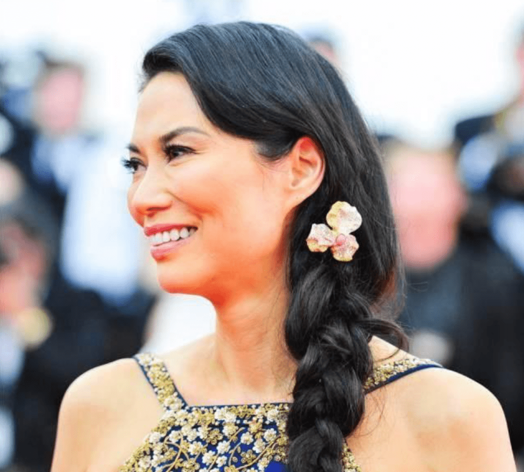 埃尔法|《三十而已》里的富婆们，再落魄也不会搭便车