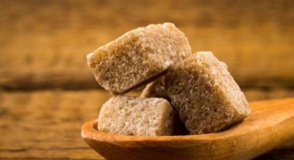 蜂蜜加什么可以治老胃病 82a74e8e4b924a53a891e0ec33ec6d38.jpeg