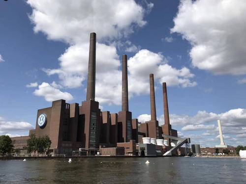 迪斯|迪斯逃过一劫？