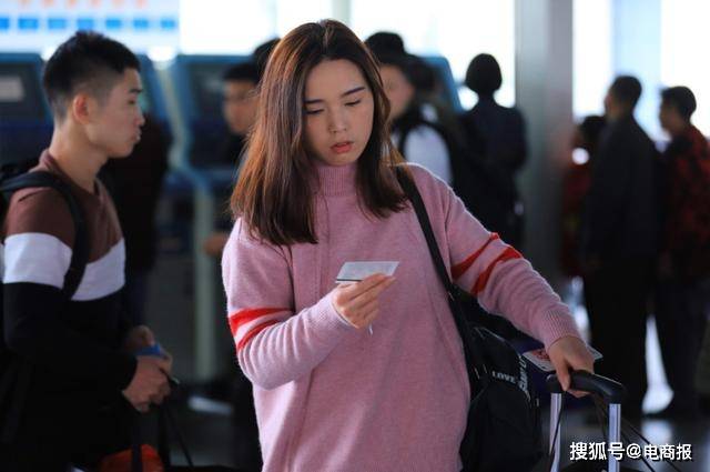 疯狂的快递骗局:你稀里糊涂支付9.9元代收费时