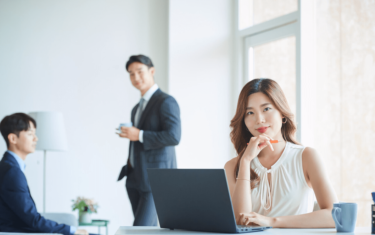 职场越是“厉害”的同事，越是有两个“糊涂”的表现，难怪是赢家