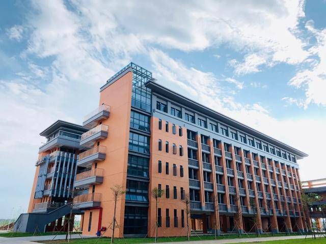 广东省|厉害！专插本这所大学录取最多人！多少分可读？