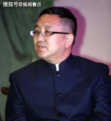 国家一级演员句号曾是赵本山助理6次登央视春晚二婚娶小11岁娇妻超