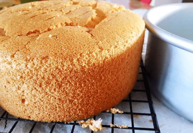 蛋糕胚怎么做用不用牛奶 afa631553e084005bc76b9648b4160bd.png