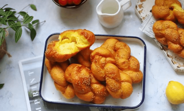 油条配什么吃着不腻 2d0697ca73264d3fa2d562f1e29f2a44.png