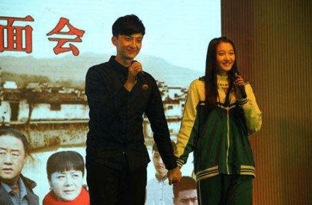 “博亚体育app官网入口”
173关晓彤同框180牛骏峰 画面和想象差别 关晓彤到底多高？(图4)