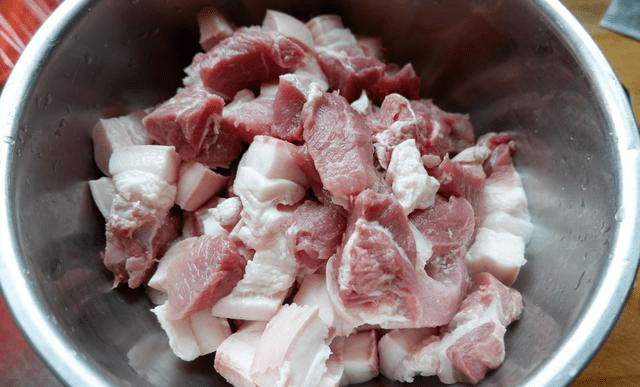 猪肉怎么做不腻不油 560fcde5622a4fffbecc37e224857b0b.png