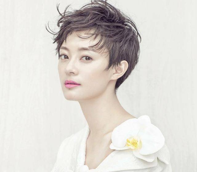 发型|方脸适合什么发型?Tony老师看完都哭了