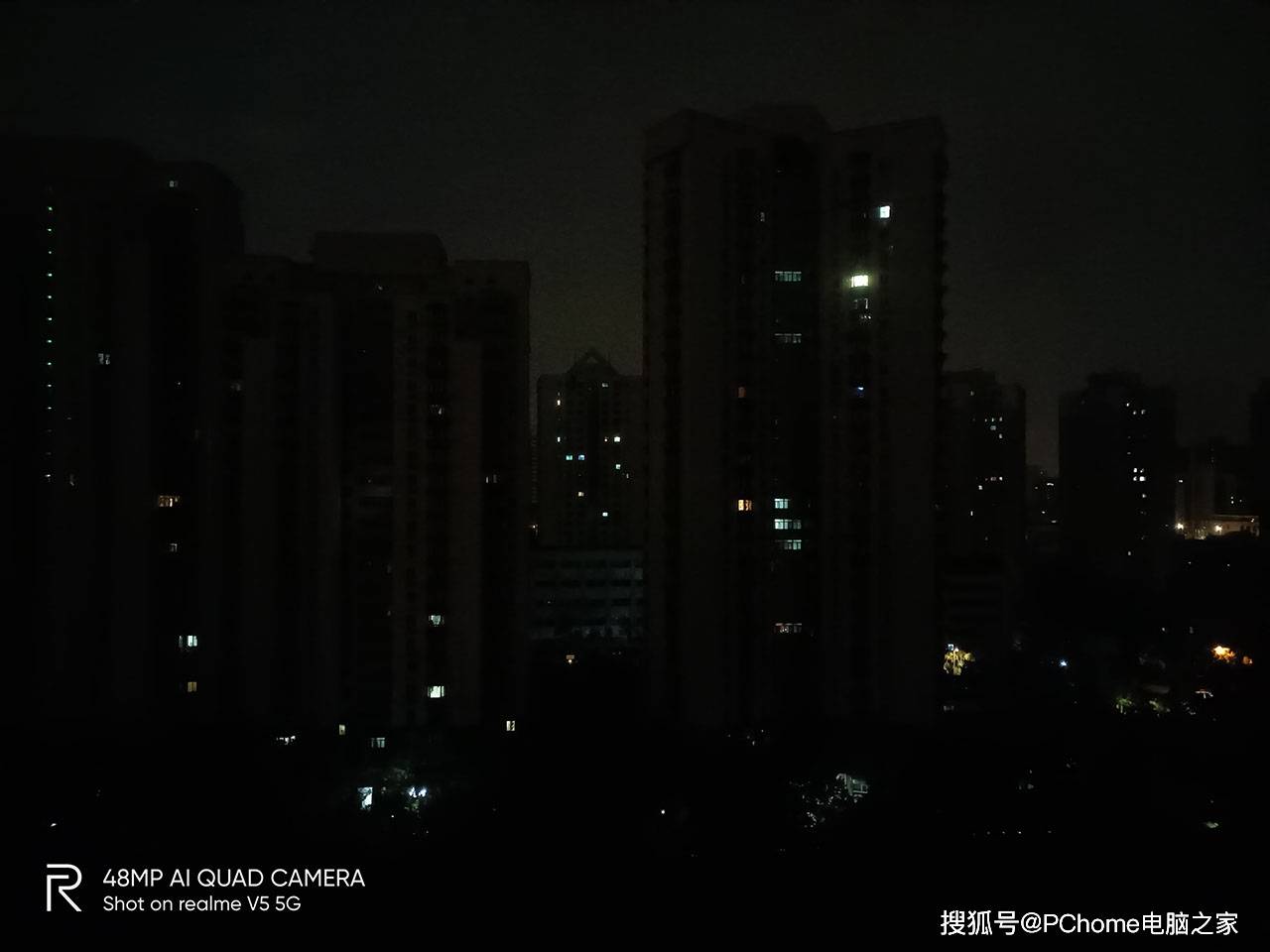 realme|realme真我V5评测 续航表现惊人1399起价真香