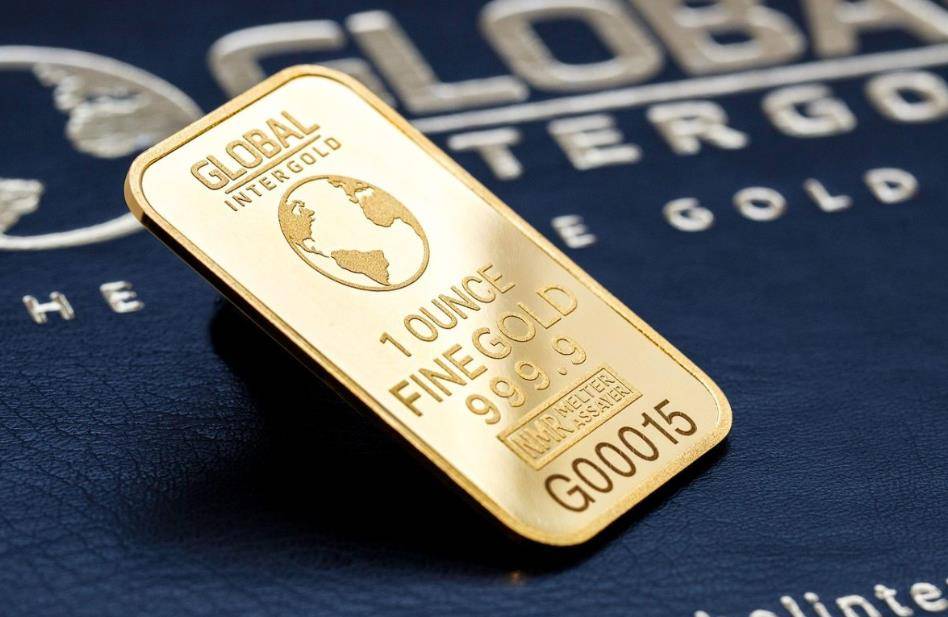 价格|黄金白银一夜之间疯狂跳水，急涨暴跌的金银价格到底该怎么看？