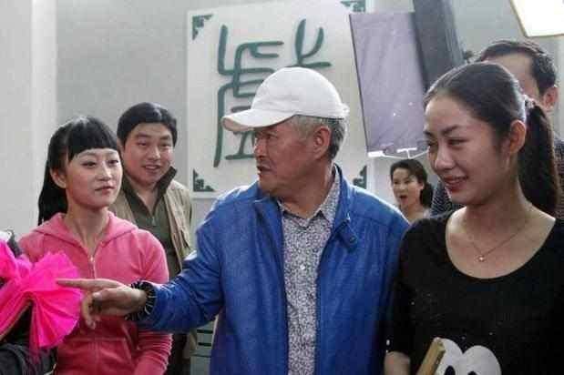 赵本山辛苦捧她11年,她却在当红时嫁入豪门,今