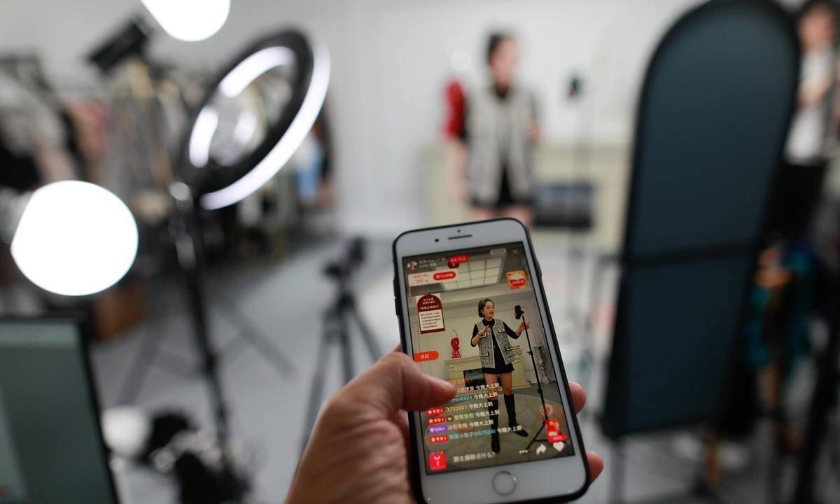 国外网络直播带货 63d45f6944e540f78b046788302cb618.jpeg