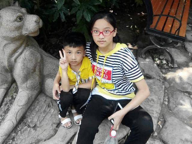 世界上最帅的小男孩八岁 ad2753bd71e6417ca8ef507d5d6b2035.jpeg