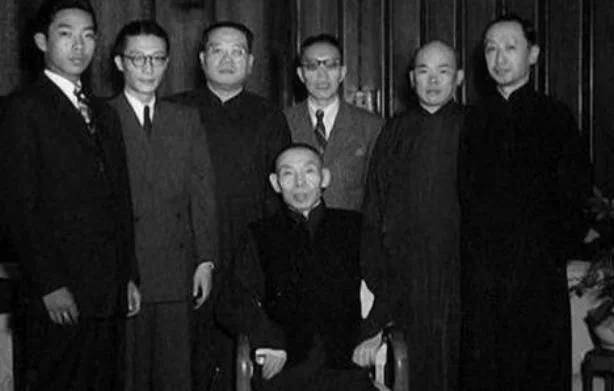 故事传记|黎元洪来上海避难，杜月笙保他三个月周全，临走前他留下三样东西