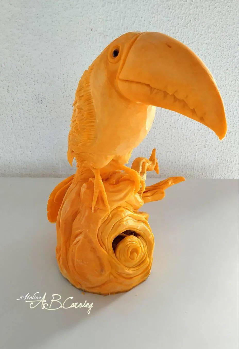 Arat|钻石口罩，可能是最没用的奢侈品