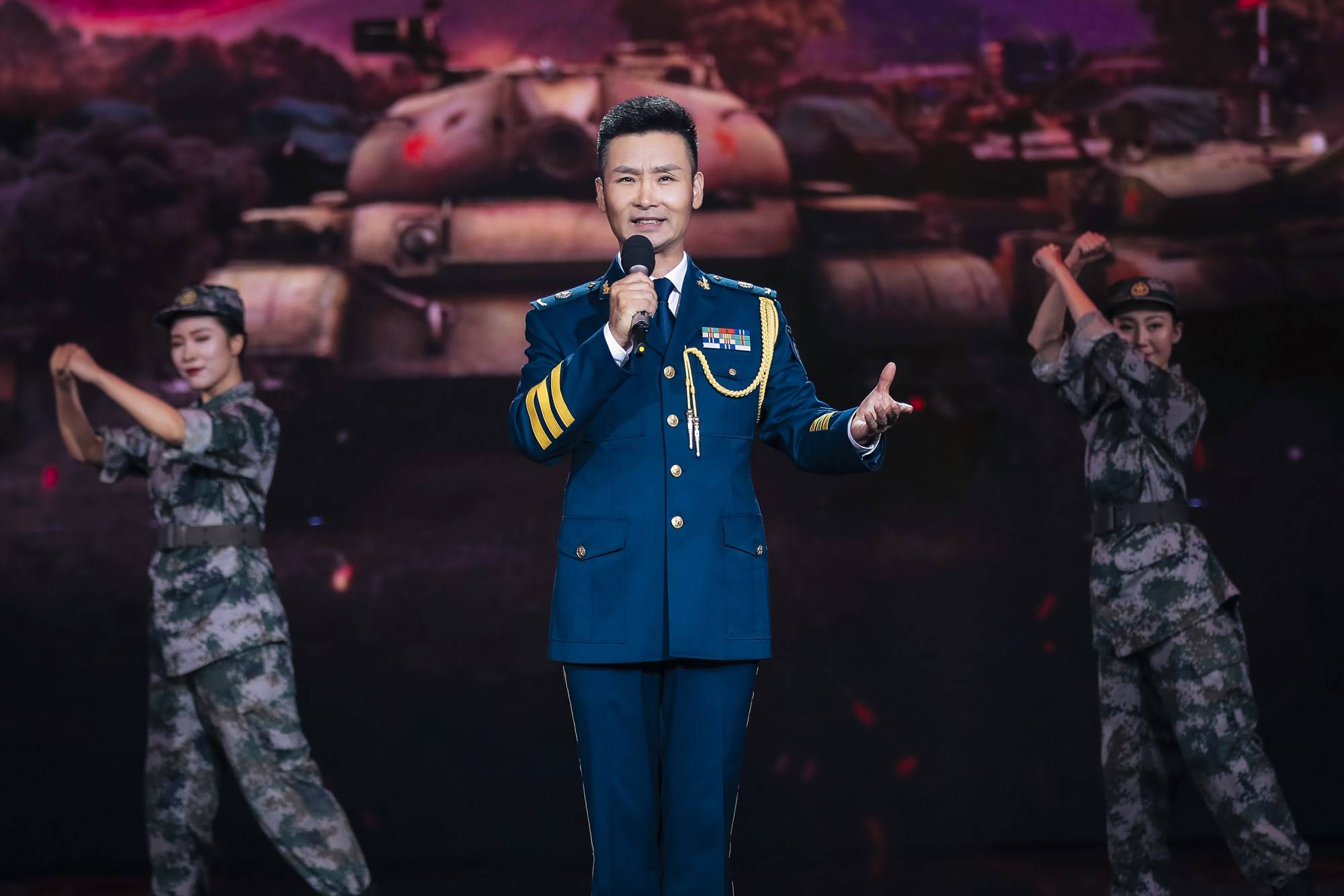 著名青年男高音歌唱家刘和刚入围"2019中国歌唱艺术行业新标杆人物奖"