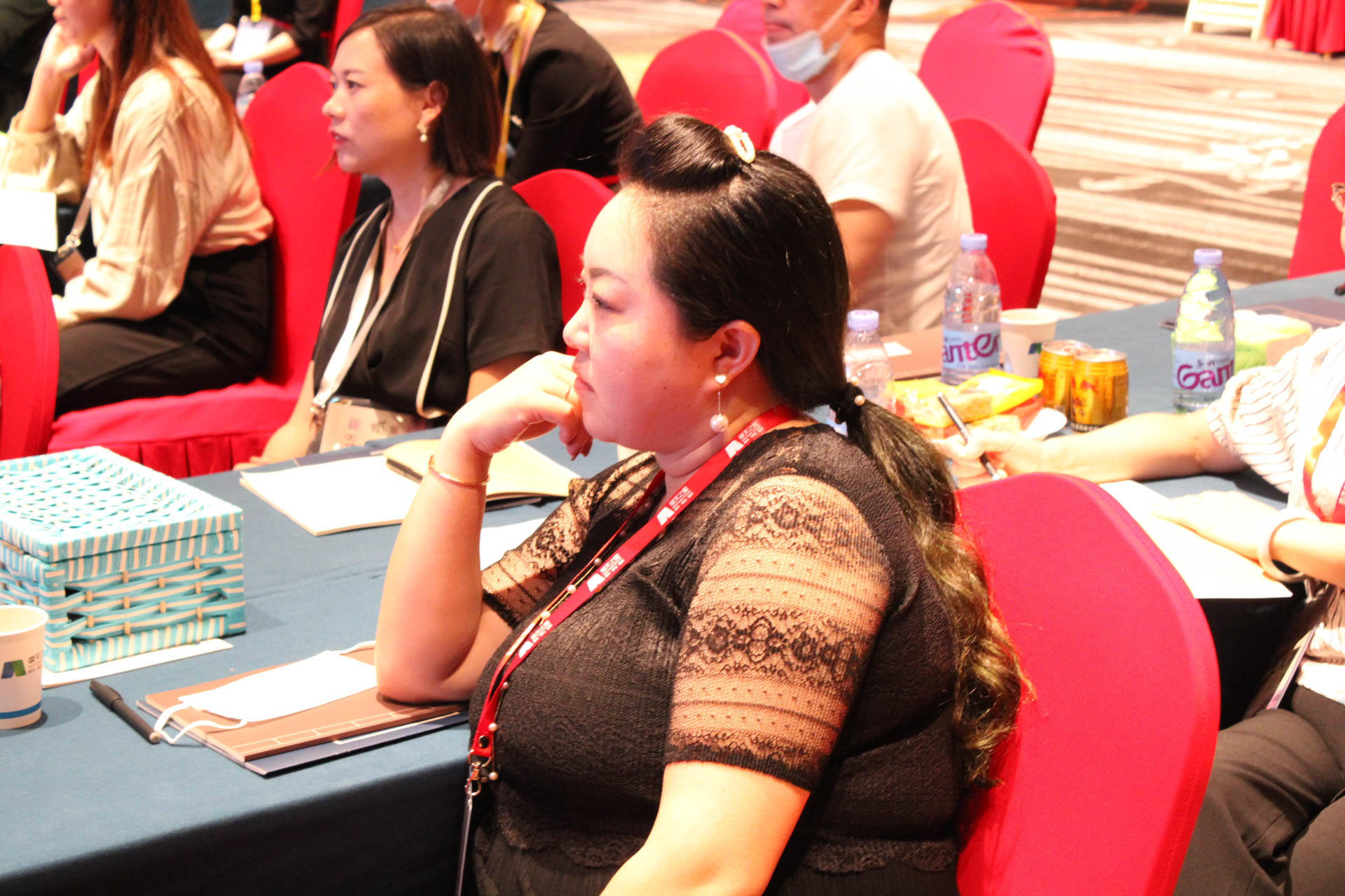 全网|热烈祝贺燕鹏飞老师第48期《全网营销方案班》在上海胜利召开