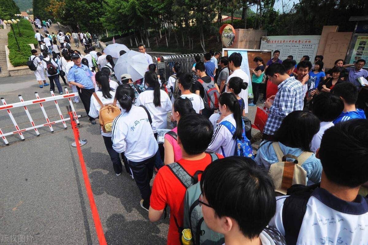 2020高考694排名_重磅!广东2020高考高分优先投档线出炉,清华理694,北大文(2)