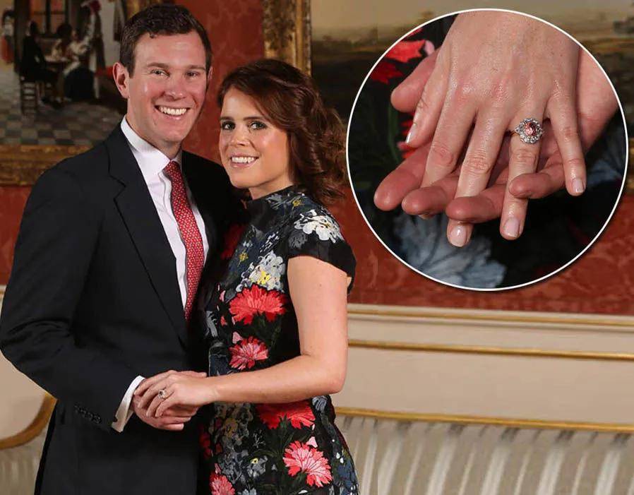 婚礼|穿二手婚纱，借奶奶王冠，甘愿做后妈，这个公主嫁得太“寒酸”？