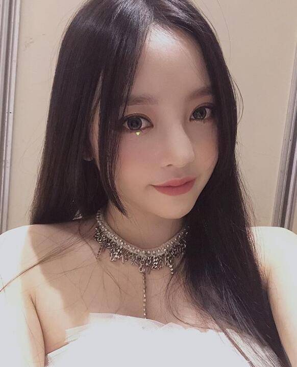 妹妹|曾祈愿妹妹投胎做女儿具荷拉哥哥宣布生子称想起妹妹流了很多泪